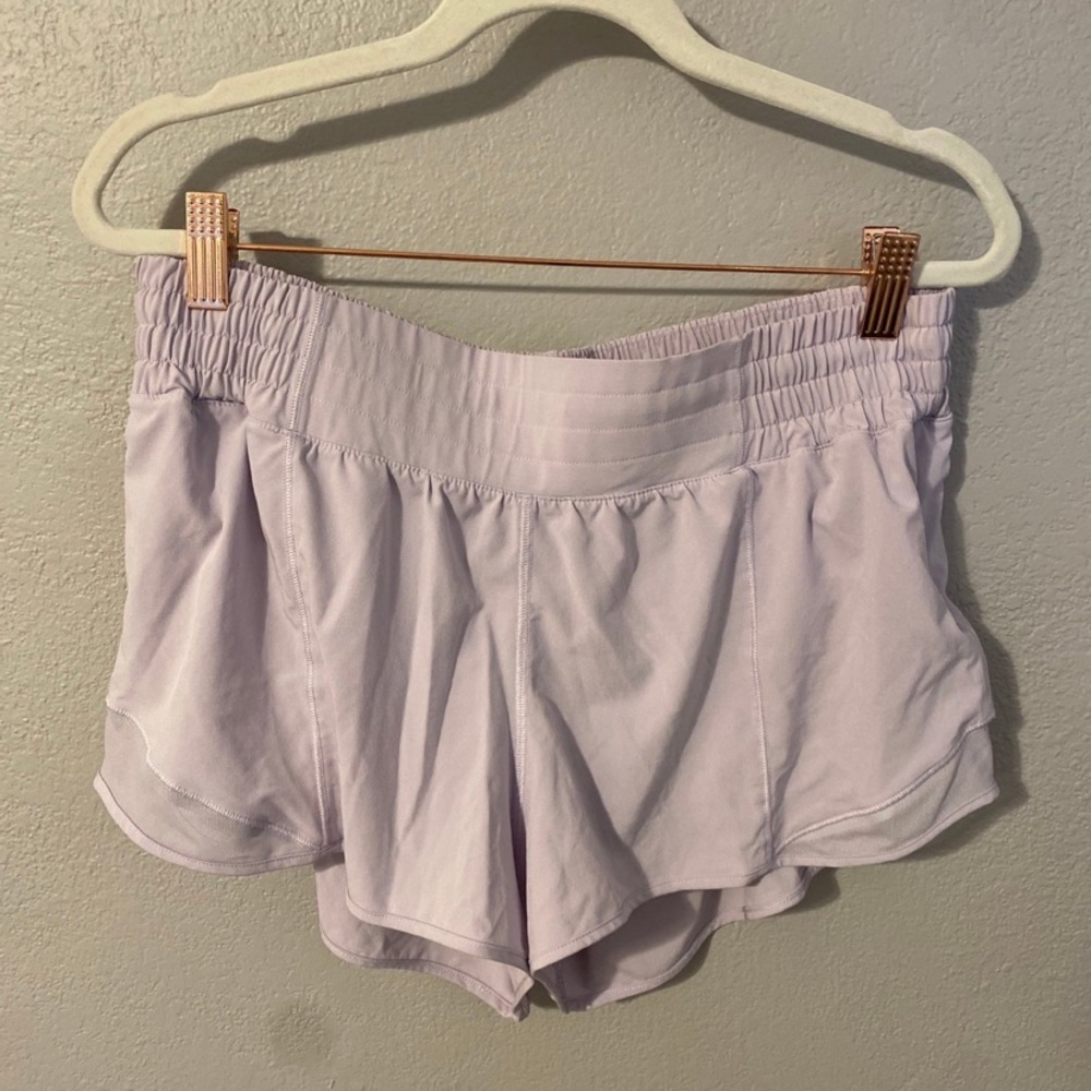 lululemon hottie hot shorts lavender 10